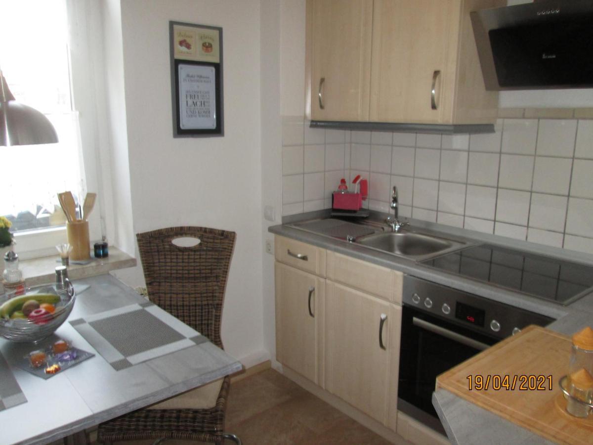 Zentrale-Ruhige Ferienwohnung Reichenbach im Vogtland Exterior foto